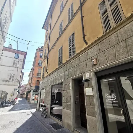 Parma Central Apartments アパート *