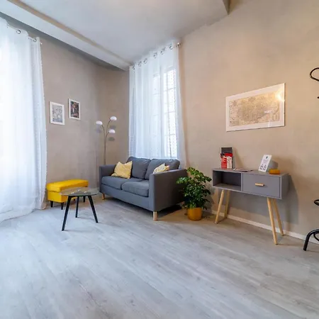 Parma Central Apartments アパート