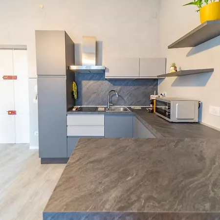 Διαμέρισμα Parma Central Apartments Πάρμα