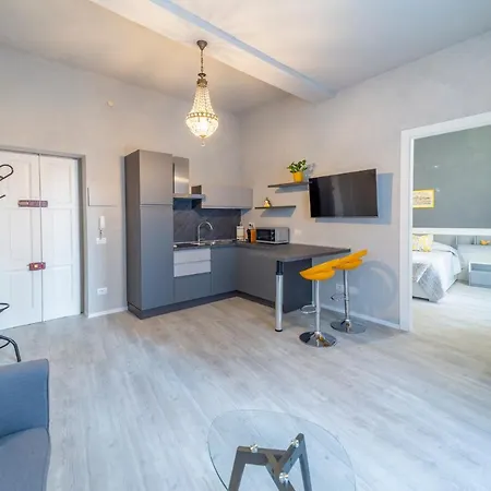 Parma Central Apartments アパート *