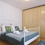 Parma Central Apartments * Парма