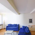 Parma Central Apartments Апартаменти