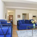 Parma Central Apartments Парма
