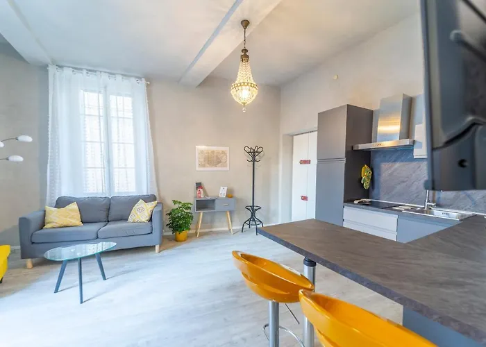 Parma Central Apartments *